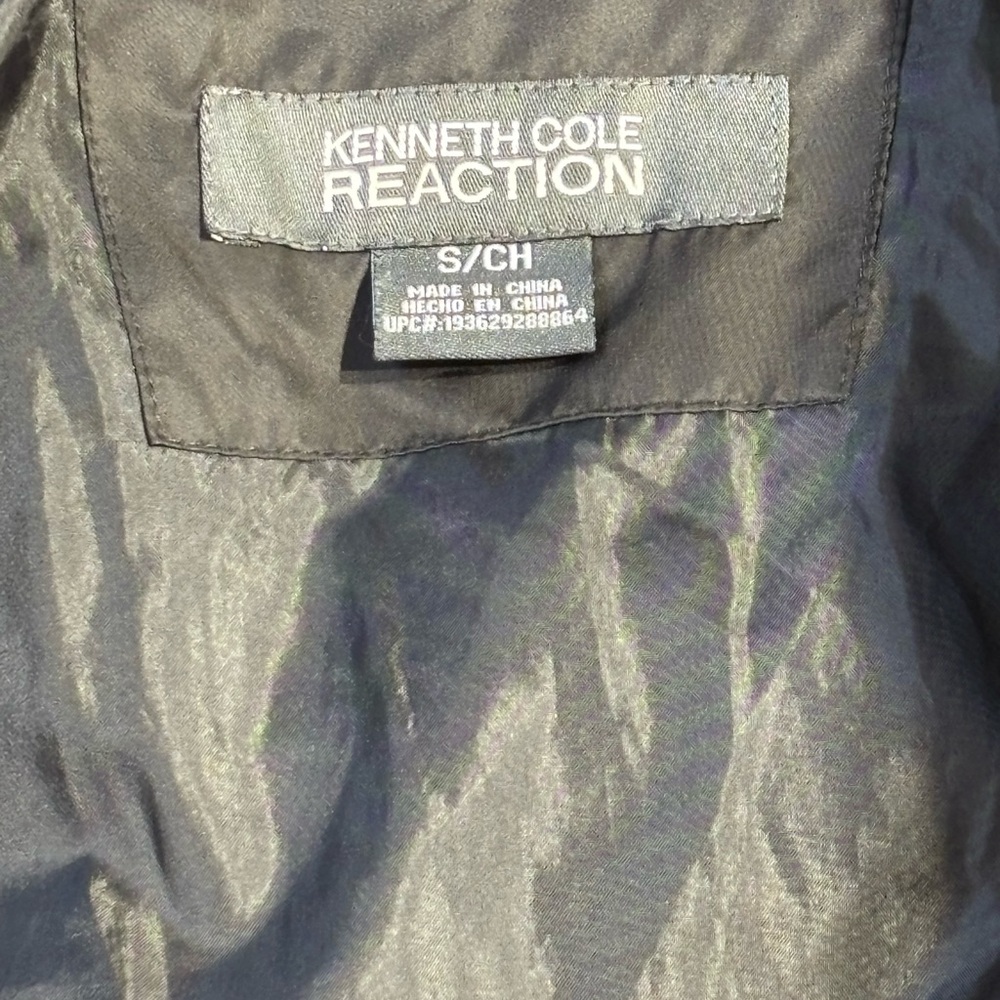 Kenneth Cole Reaction Black Puffer Jacket Size  S - Picture 6 of 9